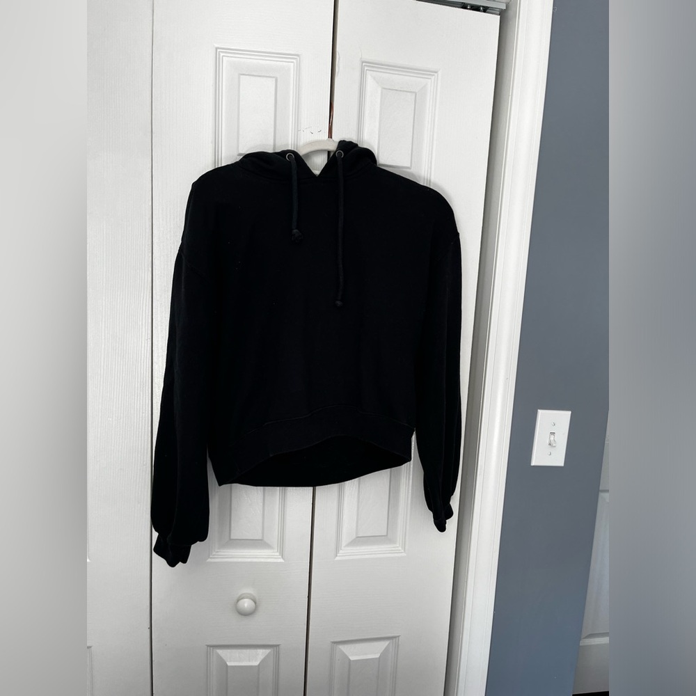 Abercrombie and Fitch, black cropped hooded sweatshirt.